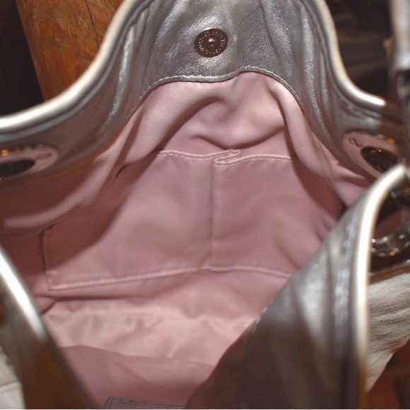 Coach 17605 Ashley Leather hippie silver and white shoulder crossbody bag - Picture 5 of 12